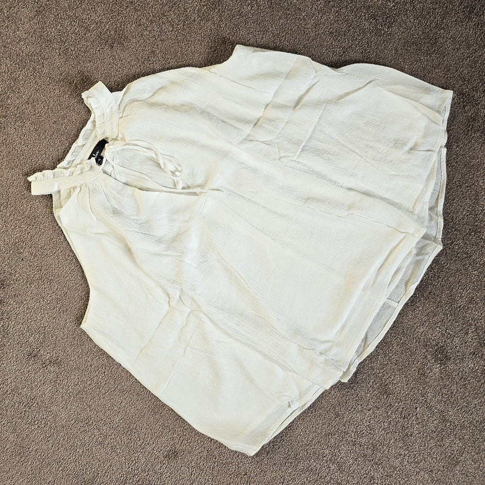 Lulu's Delightfully Poised White Sleeveless Tie-Neck Tank Top, M - Picture 6 of 12